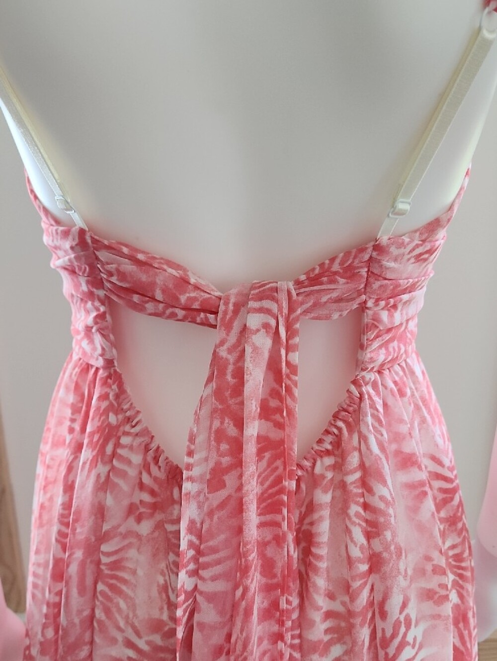 Moda International Backless Hot Pink Coral Floral Tropical Print Maxi Dress - Picture 5 of 10